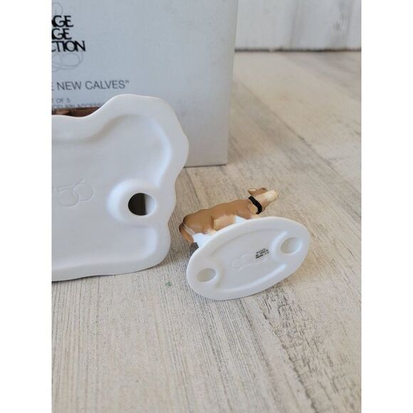 Dept 56 58395 Tending The New Calves village accessory xmas - Picture 11 of 11
